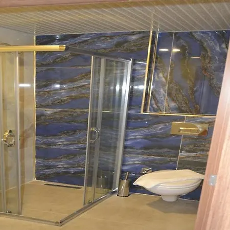 Szálloda Britannia 3*