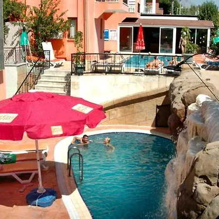Britannia Szálloda Kemer